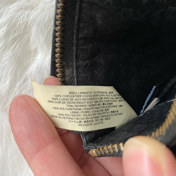 Kate Spade Black Leather Compact Wallet - Picture 3 of 7